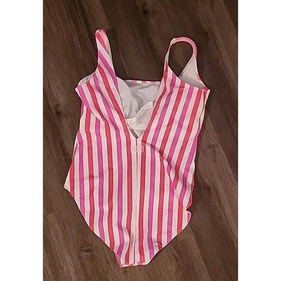 NWT Fabletics Womens Swimsuit XL Sunset Scoop One-Piece  Pink White Stripes - Picture 12 of 12